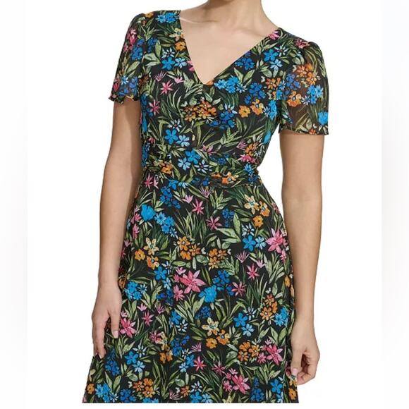 Kensie Blossoms Floral Print V-Neck Short Sleeve A-Line Dress size Zero - Picture 6 of 16